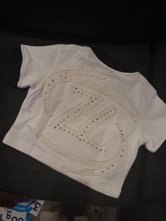 WHITE SHIRT