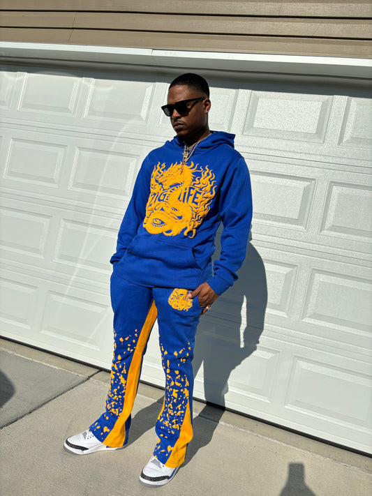 BLUE SWEATSUIT